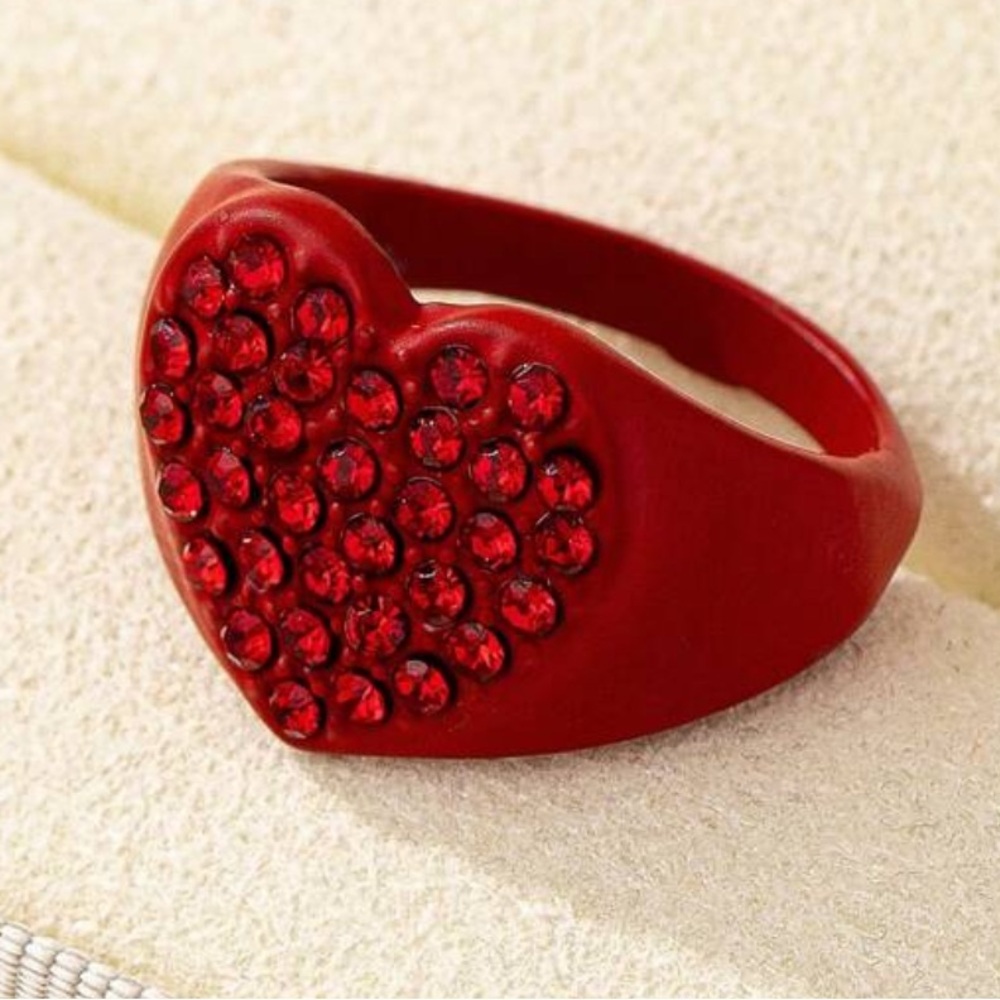 Gemstone Red Heart Ring